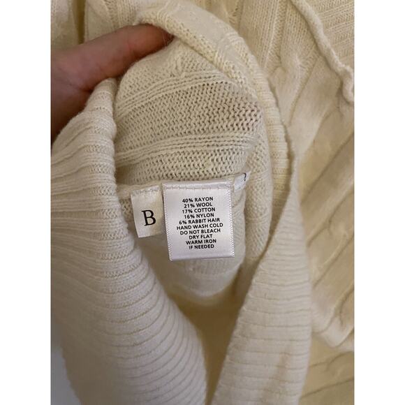 Ann Taylor Sweater Women's Small Cream Wool Blend Knit Long Sleeve V Neck Loft - Picture 6 of 7